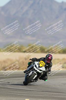 media/Oct-04-2025-CVMA (Sat) [[408bcdd6e4]]/Race 14-500-400-350 Supersport/